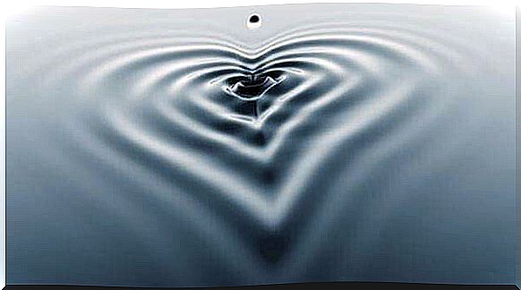 Ripple effect, like a heart.