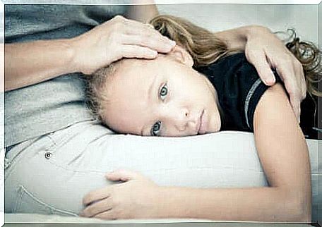 A girl with her mother.