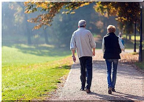 Couples walking.